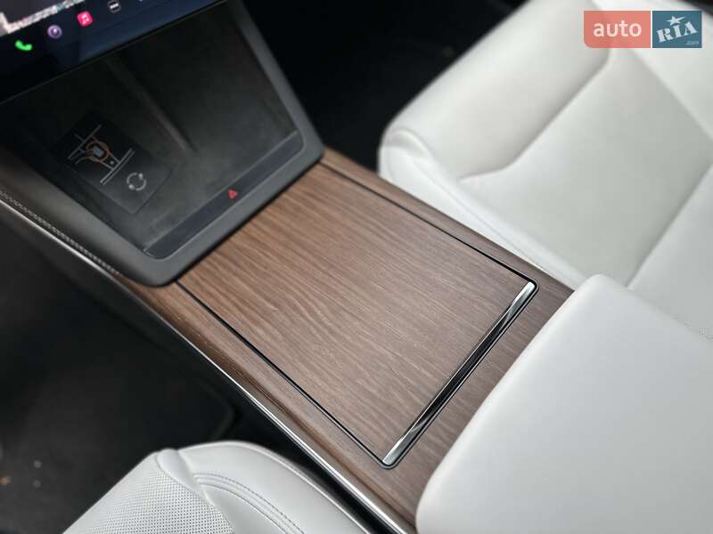 Лифтбек Tesla Model S 2022 в Киеве фото 44 Лифтбек Tesla Model S 2022 в Киеве