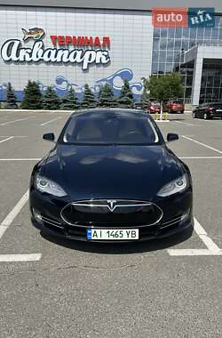 Лифтбек Tesla Model S 2013 в Киеве