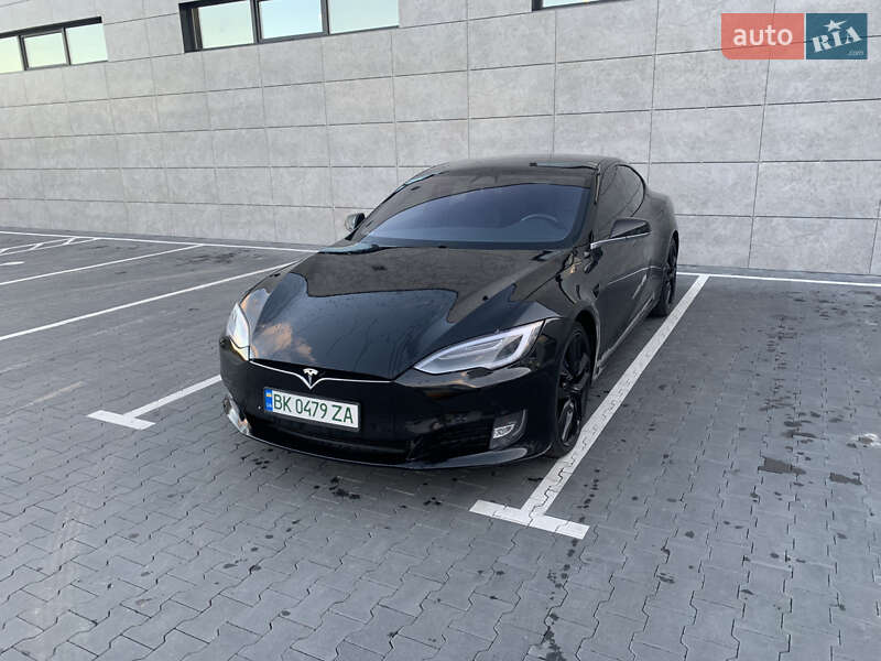 Ліфтбек Tesla Model S 2017 в Сарнах фото 5 Ліфтбек Tesla Model S 2017 в Сарнах