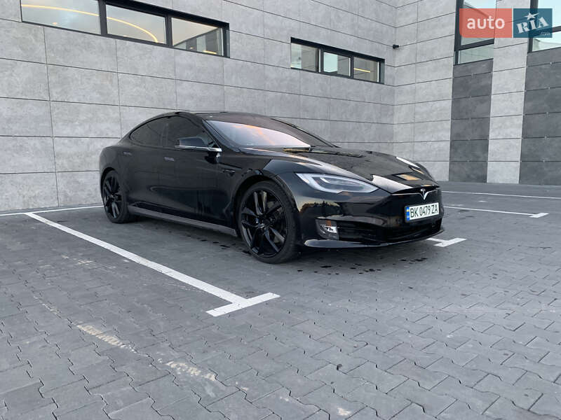 Ліфтбек Tesla Model S 2017 в Сарнах фото 9 Ліфтбек Tesla Model S 2017 в Сарнах