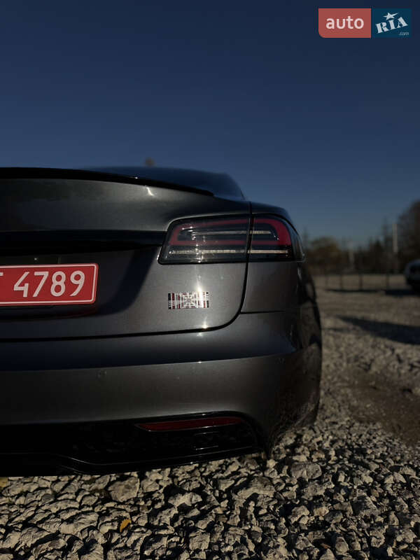 Лифтбек Tesla Model S 2022 в Львове фото 12 Лифтбек Tesla Model S 2022 в Львове
