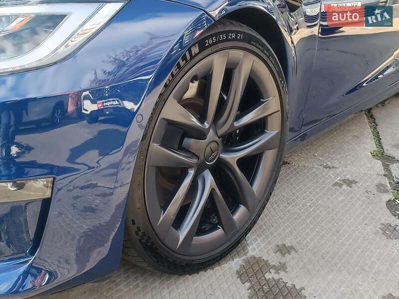 Лифтбек Tesla Model S 2022 в Харькове фото 6 Лифтбек Tesla Model S 2022 в Харькове