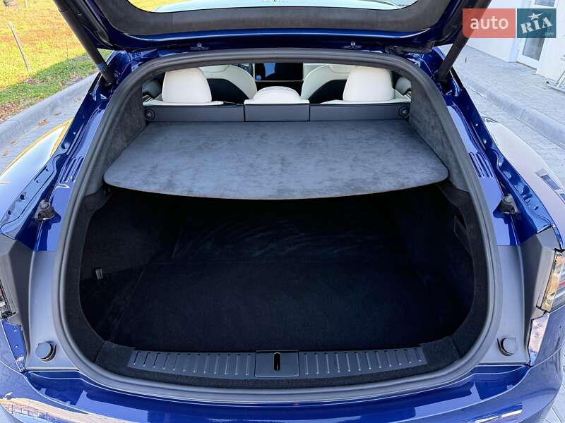 Лифтбек Tesla Model S 2025 в Виннице фото 34 Лифтбек Tesla Model S 2025 в Виннице