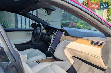 Лифтбек Tesla Model S 2019 в Киеве