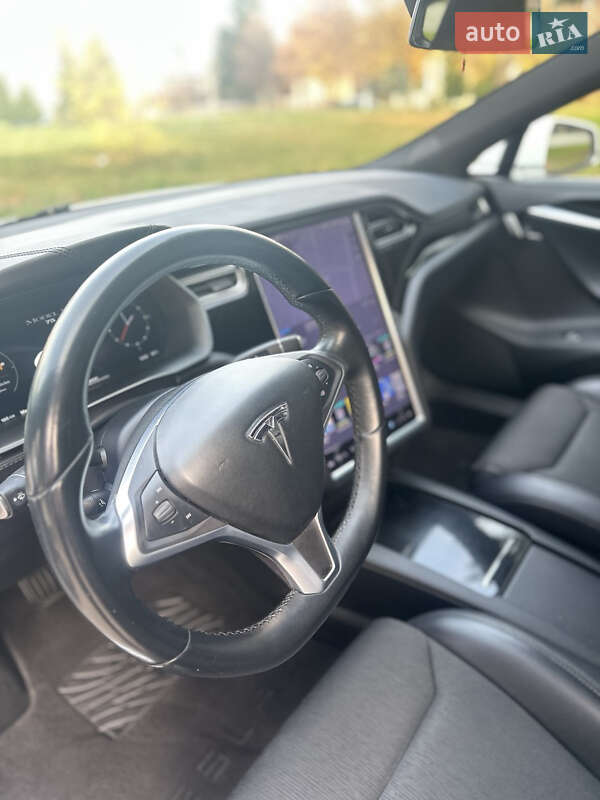 Ліфтбек Tesla Model S 2017 в Житомирі фото 8 Ліфтбек Tesla Model S 2017 в Житомирі