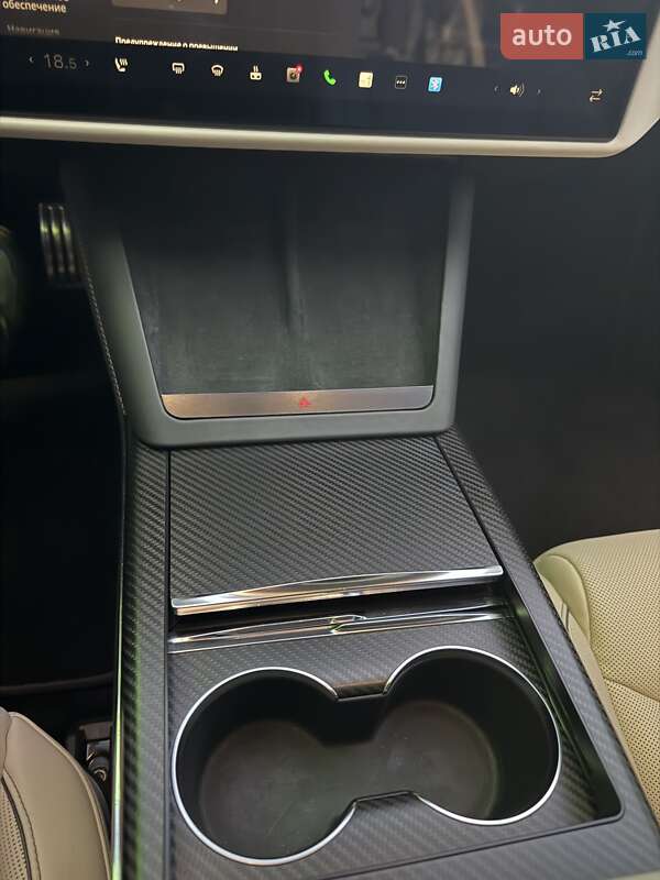 Лифтбек Tesla Model S 2021 в Киеве фото 49 Лифтбек Tesla Model S 2021 в Киеве