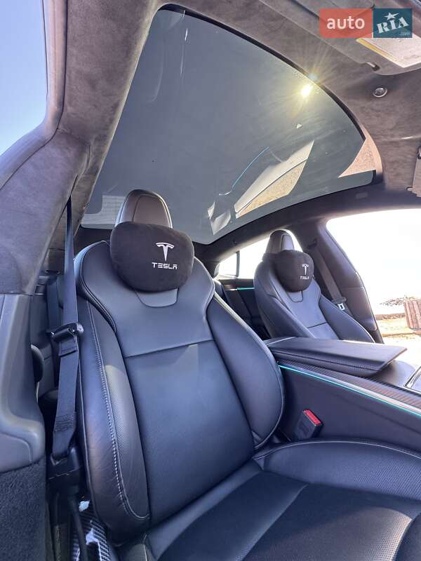 Лифтбек Tesla Model S 2021 в Одессе