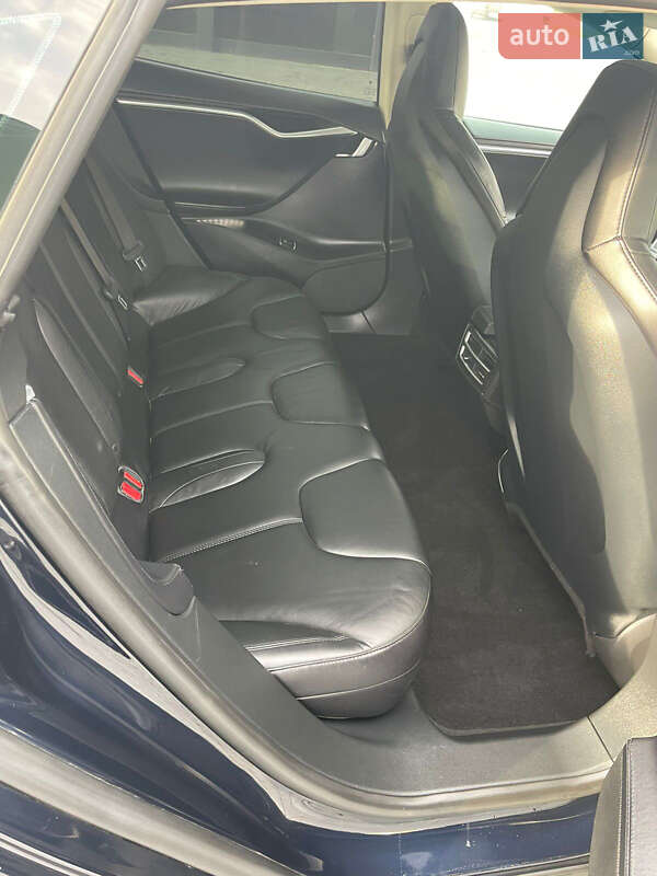 Лифтбек Tesla Model S 2013 в Львове фото 28 Лифтбек Tesla Model S 2013 в Львове