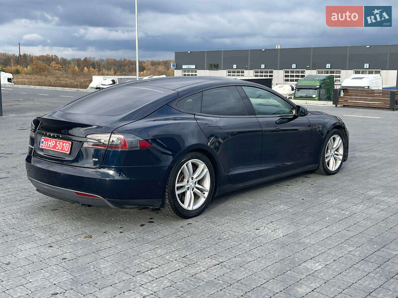 Лифтбек Tesla Model S 2013 в Львове фото 31 Лифтбек Tesla Model S 2013 в Львове