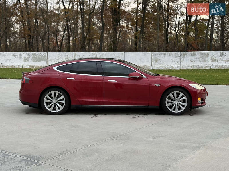 Ліфтбек Tesla Model S 2013 в Луцьку фото 3 Ліфтбек Tesla Model S 2013 в Луцьку