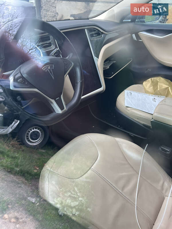 Ліфтбек Tesla Model S 2013 в Одесі фото 8 Ліфтбек Tesla Model S 2013 в Одесі