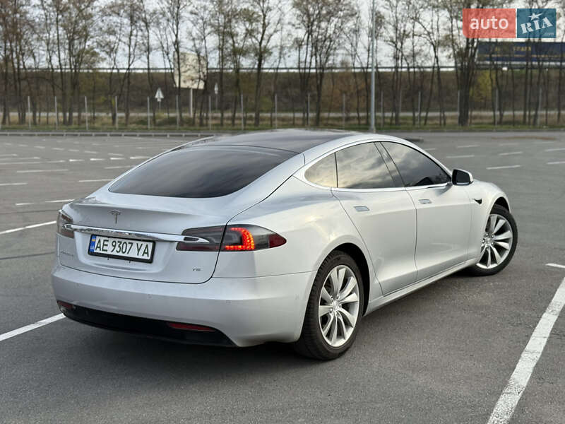 Ліфтбек Tesla Model S 2017 в Кам'янському фото 5 Ліфтбек Tesla Model S 2017 в Кам'янському