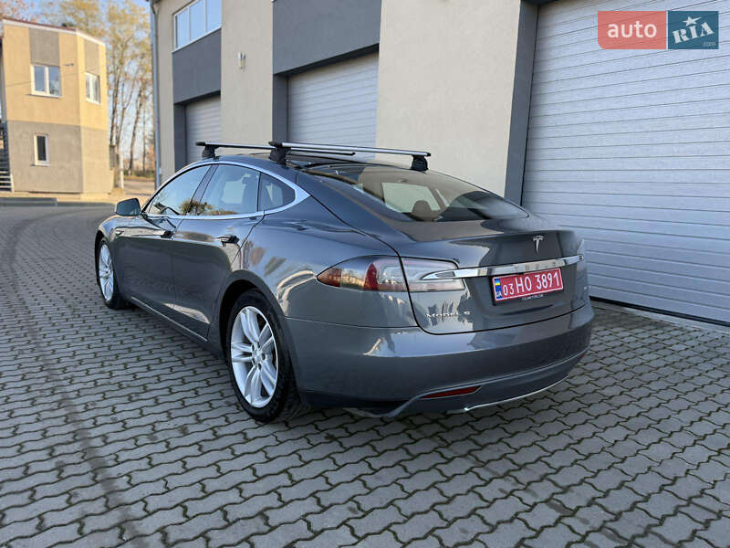 Лифтбек Tesla Model S 2014 в Радехове фото 6 Лифтбек Tesla Model S 2014 в Радехове