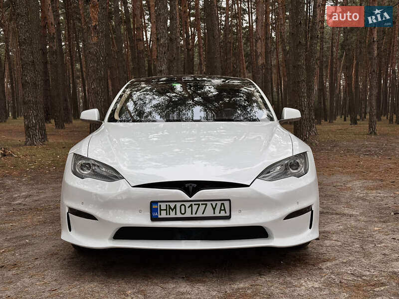 Лифтбек Tesla Model S 2013 в Сумах