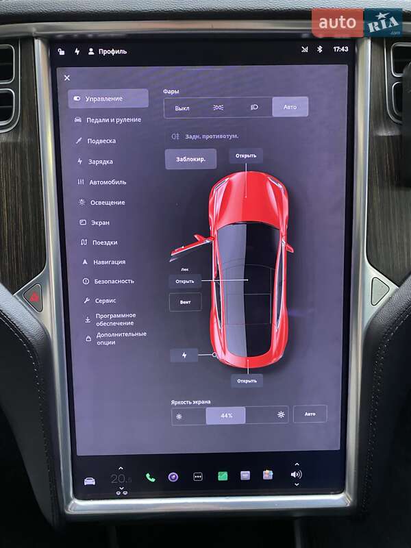 Ліфтбек Tesla Model S 2013 в Одесі фото 24 Ліфтбек Tesla Model S 2013 в Одесі