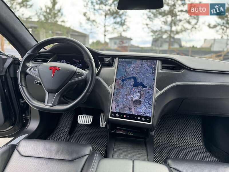 Ліфтбек Tesla Model S 2018 в Рівному фото 34 Ліфтбек Tesla Model S 2018 в Рівному