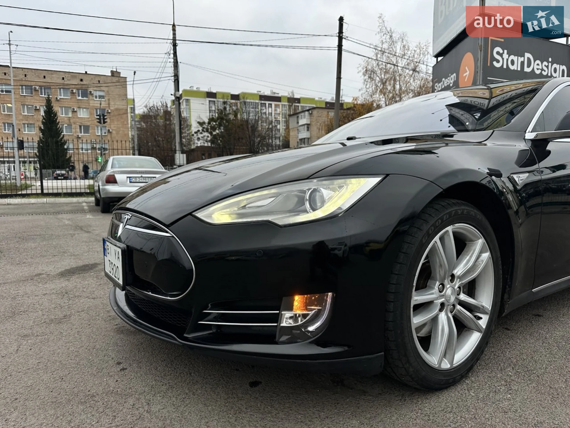 2014 Tesla Model S - мініатюра 2