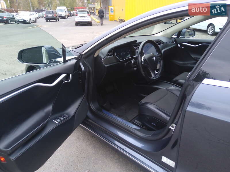 Лифтбек Tesla Model S 2017 в Нежине фото 19 Лифтбек Tesla Model S 2017 в Нежине
