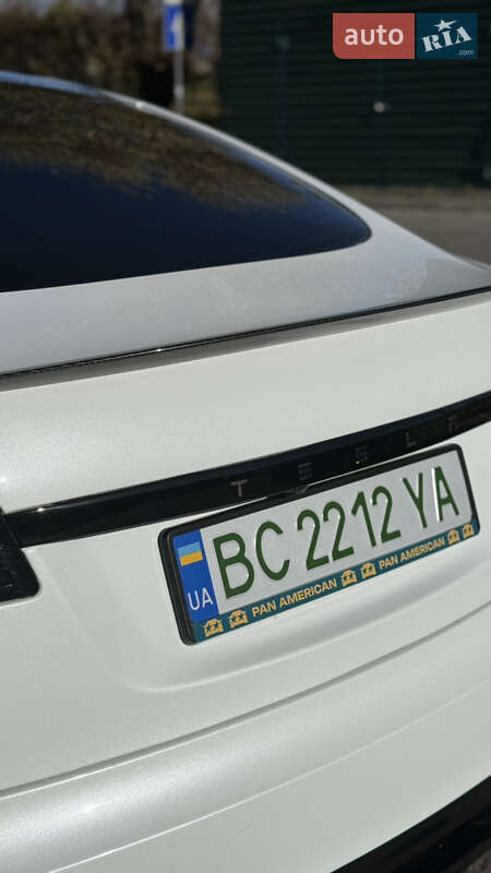 Лифтбек Tesla Model S 2023 в Львове фото 21 Лифтбек Tesla Model S 2023 в Львове
