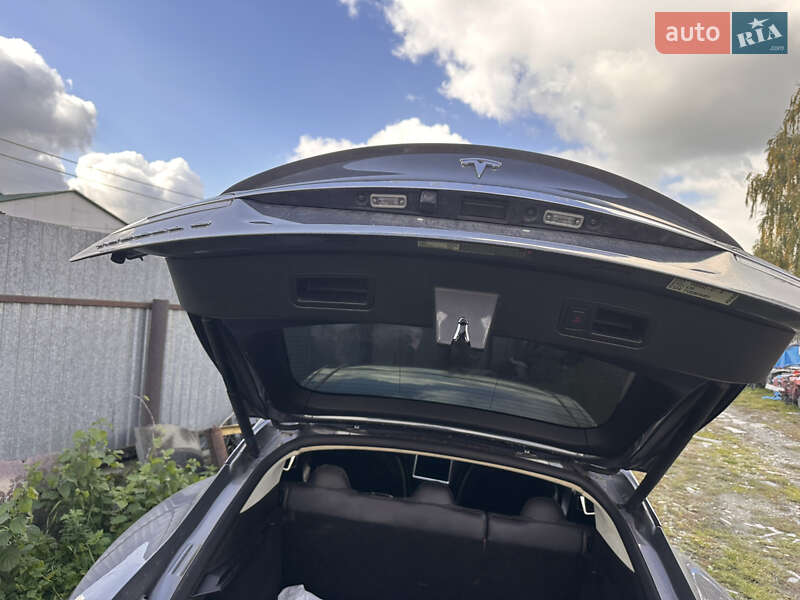 Лифтбек Tesla Model S 2013 в Самборе фото 6 Лифтбек Tesla Model S 2013 в Самборе