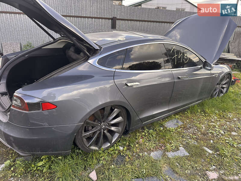 Лифтбек Tesla Model S 2013 в Самборе фото 11 Лифтбек Tesla Model S 2013 в Самборе