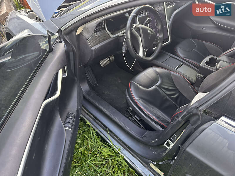 Лифтбек Tesla Model S 2013 в Самборе фото 16 Лифтбек Tesla Model S 2013 в Самборе