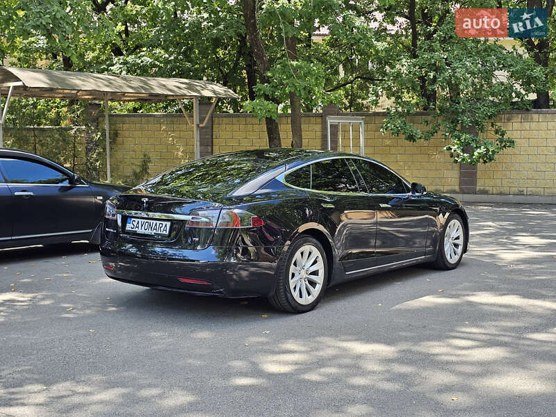Ліфтбек Tesla Model S 2017 в Чорноморську