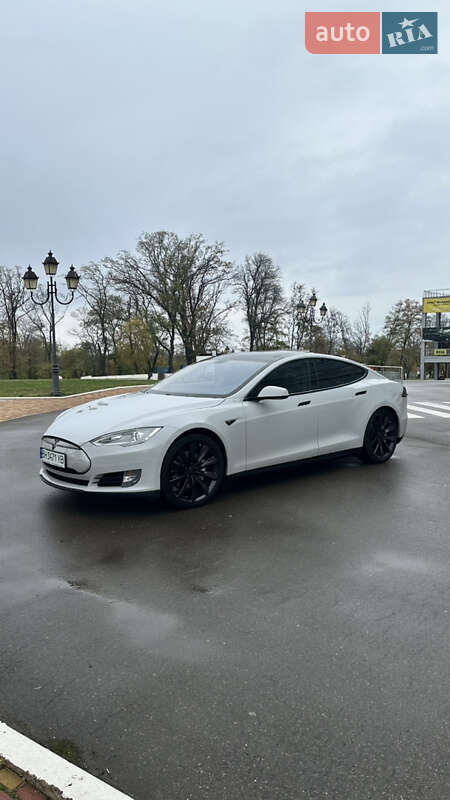 Лифтбек Tesla Model S 2013 в Одессе фото 6 Лифтбек Tesla Model S 2013 в Одессе