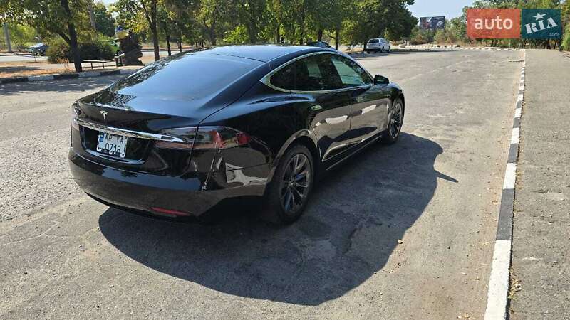 Лифтбек Tesla Model S 2019 в Запорожье фото 5 Лифтбек Tesla Model S 2019 в Запорожье