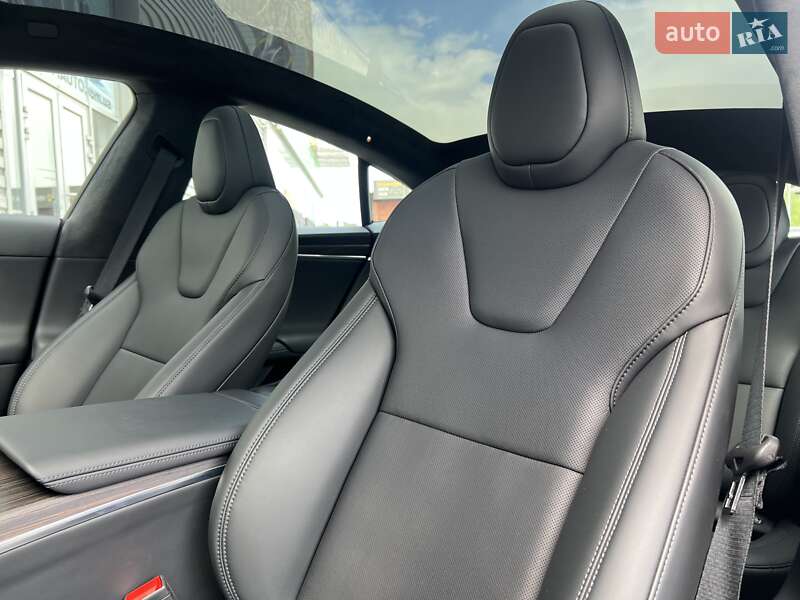 Ліфтбек Tesla Model S 2023 в Києві фото 17 Ліфтбек Tesla Model S 2023 в Києві