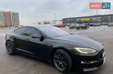 Лифтбек Tesla Model S 2021 в Киеве