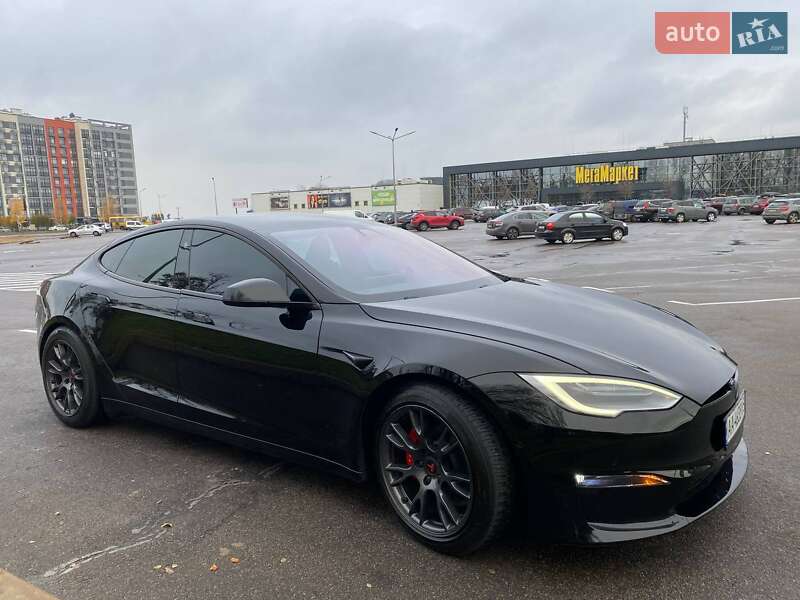Лифтбек Tesla Model S 2021 в Киеве фото Лифтбек Tesla Model S 2021 в Киеве