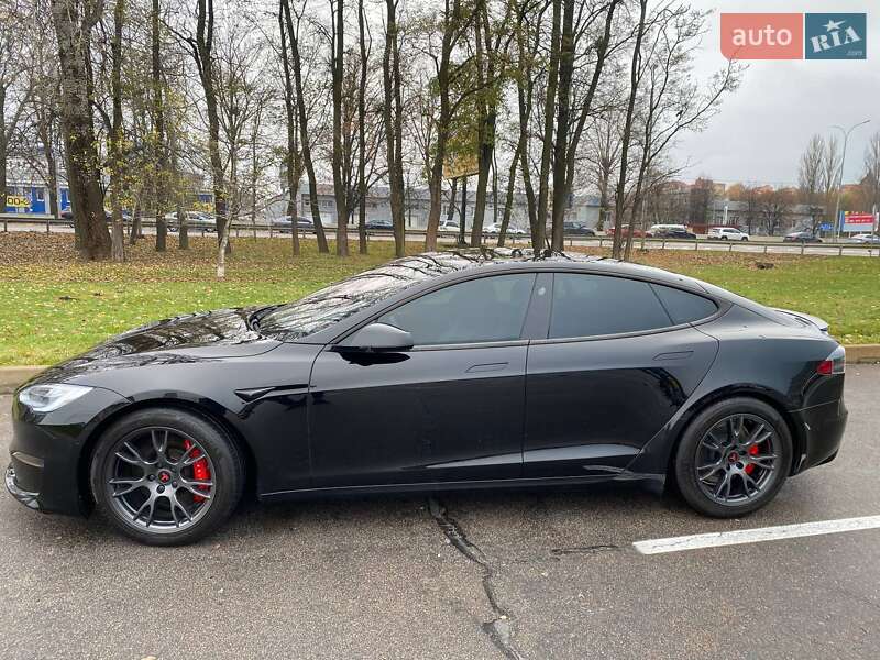 Лифтбек Tesla Model S 2021 в Киеве фото 9 Лифтбек Tesla Model S 2021 в Киеве