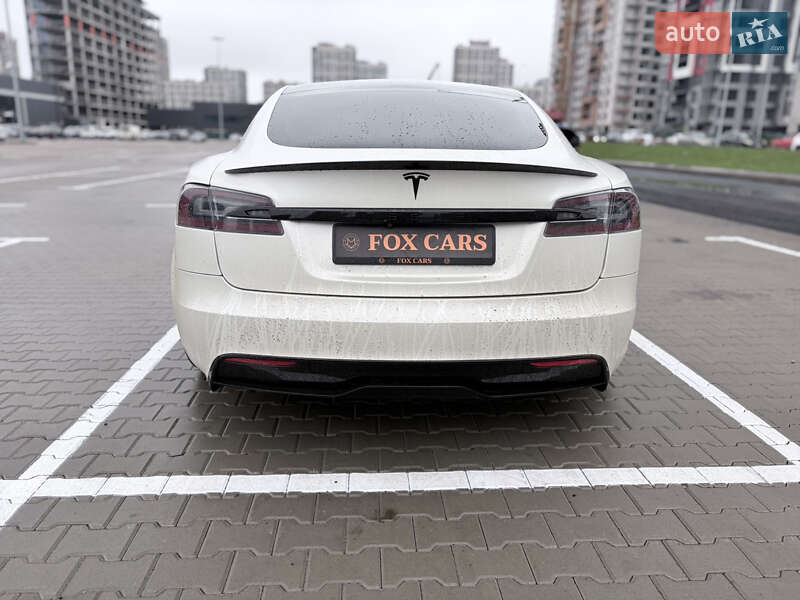Ліфтбек Tesla Model S 2022 в Києві