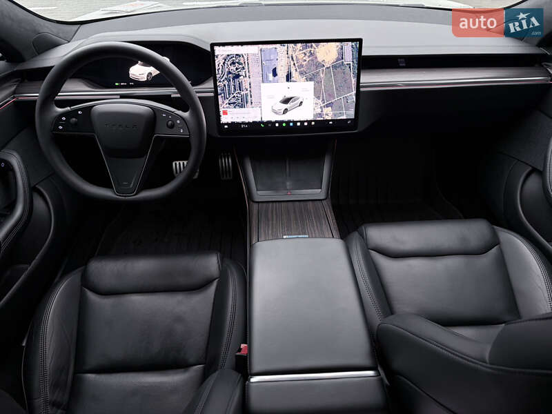 Лифтбек Tesla Model S 2022 в Киеве