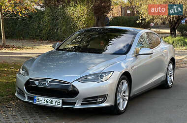 Лифтбек Tesla Model S 2012 в Одессе