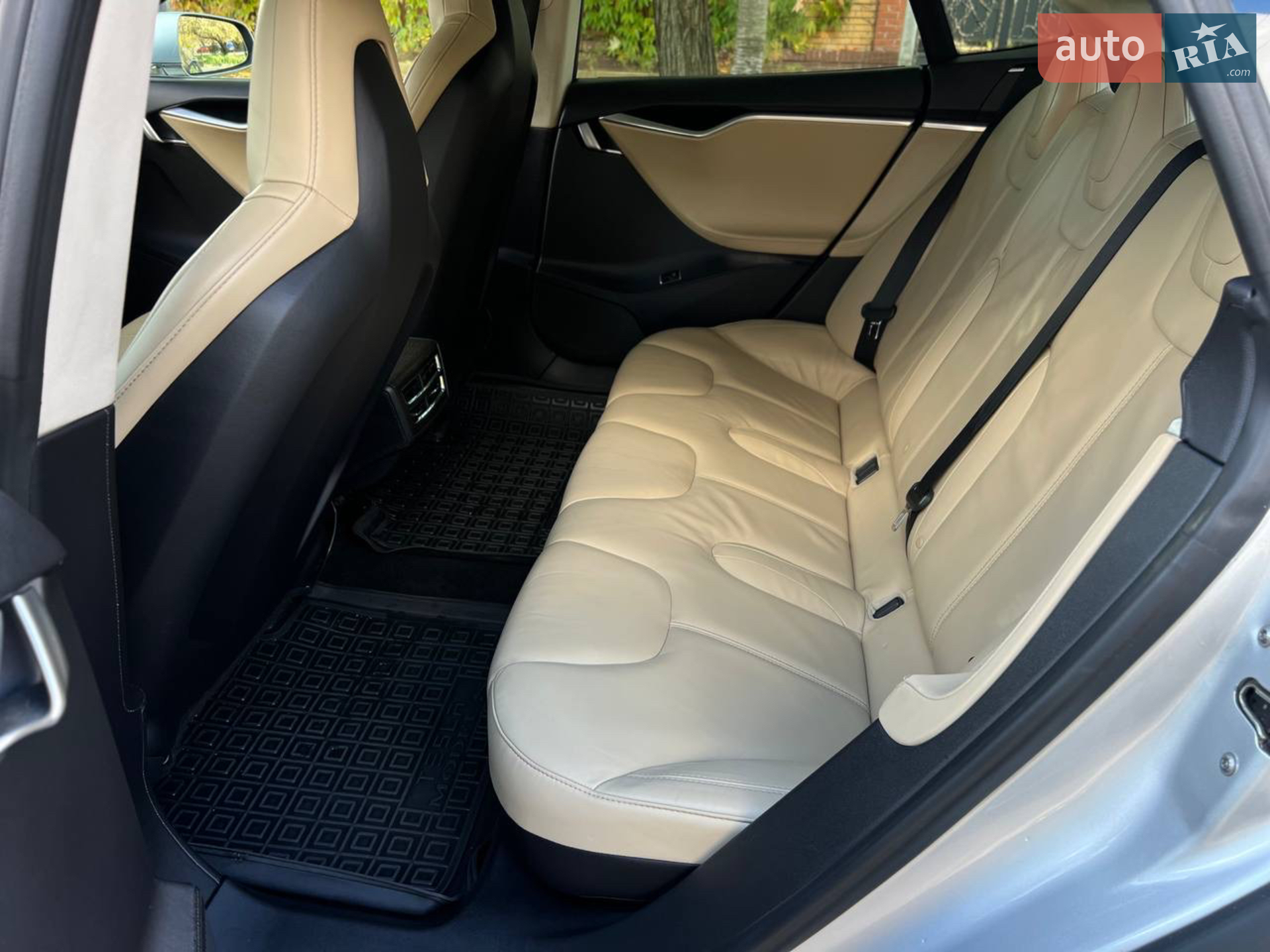 2012 Tesla Model S - мініатюра 27