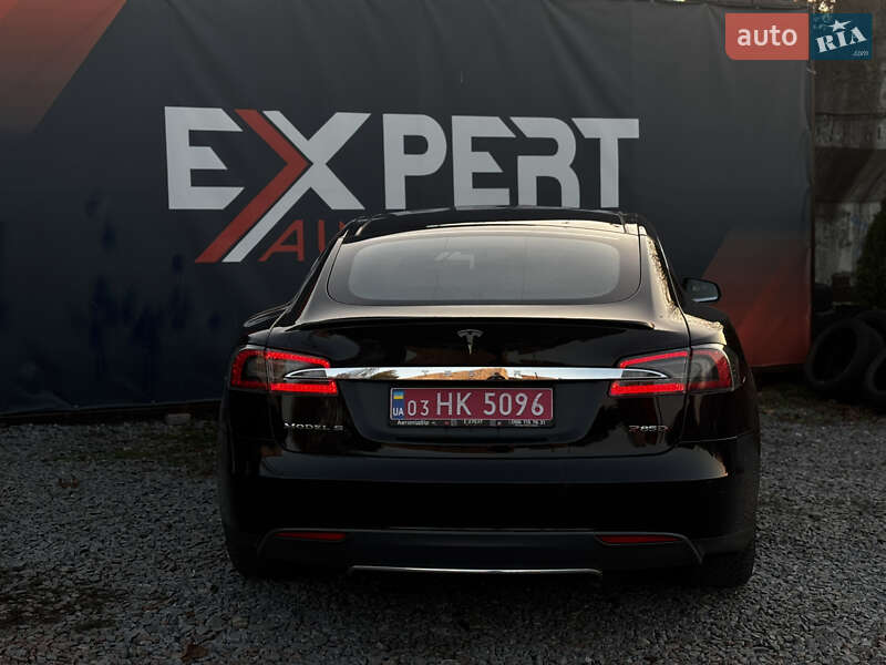 Лифтбек Tesla Model S 2015 в Львове фото 7 Лифтбек Tesla Model S 2015 в Львове