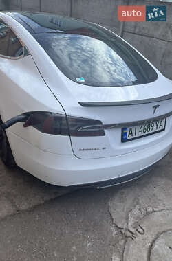 Лифтбек Tesla Model S 2013 в Белой Церкви