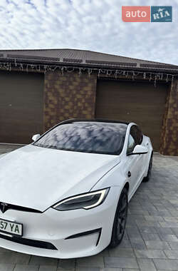 Лифтбек Tesla Model S 2021 в Золочеве