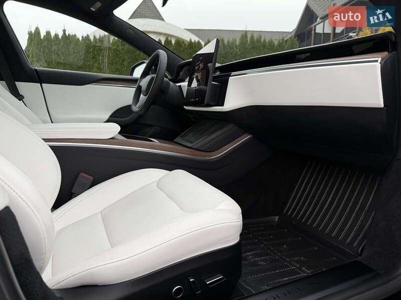 Ліфтбек Tesla Model S 2023 в Стрию фото 46 Ліфтбек Tesla Model S 2023 в Стрию