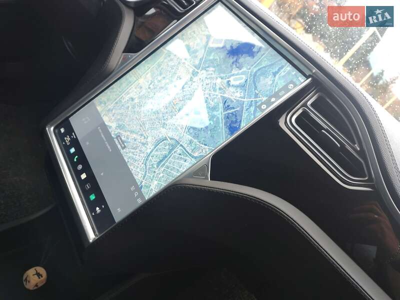 Ліфтбек Tesla Model S 2014 в Шептицькому фото 21 Ліфтбек Tesla Model S 2014 в Шептицькому