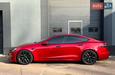 Лифтбек Tesla Model S 2022 в Киеве