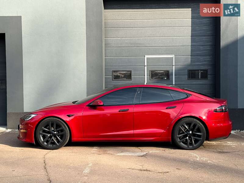 Ліфтбек Tesla Model S 2022 в Києві