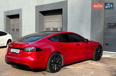 Лифтбек Tesla Model S 2022 в Киеве