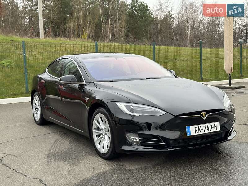 Лифтбек Tesla Model S 2017 в Ирпене фото 15 Лифтбек Tesla Model S 2017 в Ирпене