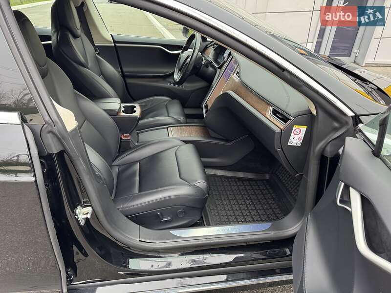 Лифтбек Tesla Model S 2017 в Ирпене фото 30 Лифтбек Tesla Model S 2017 в Ирпене