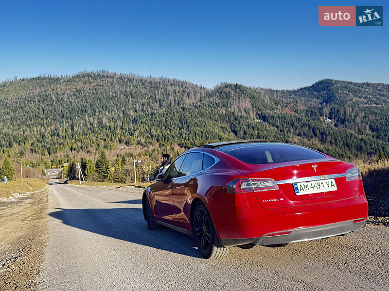 Ліфтбек Tesla Model S 2014 в Брусилові фото 7 Ліфтбек Tesla Model S 2014 в Брусилові