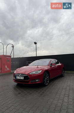 Лифтбек Tesla Model S 2013 в Львове
