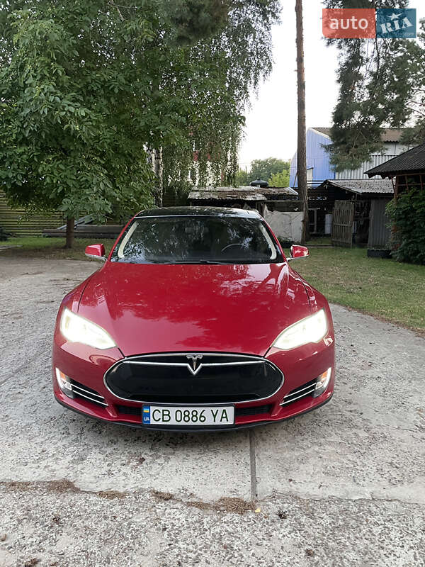 Ліфтбек Tesla Model S 2013 в Чернігові фото 3 Ліфтбек Tesla Model S 2013 в Чернігові
